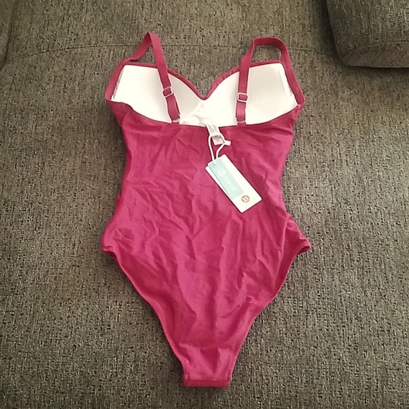NEW Cupshe  XS  one piece swimming suit - Picture 4 of 4
